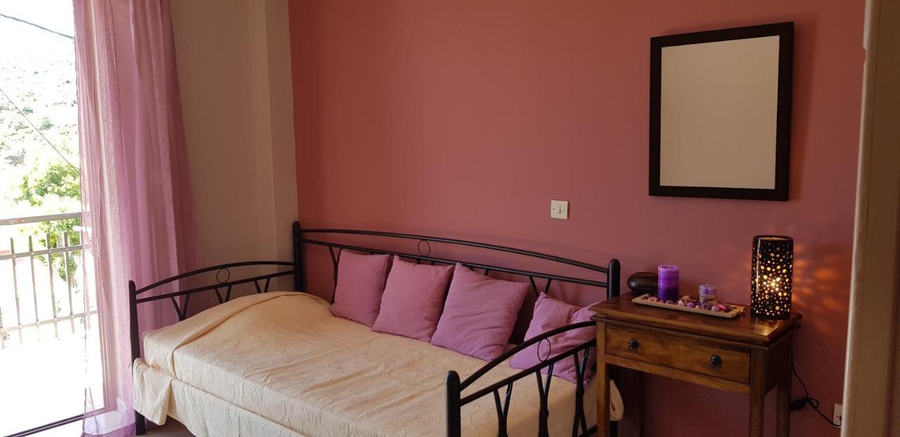 Niki "S Apartment Plaka  ภายนอก รูปภาพ