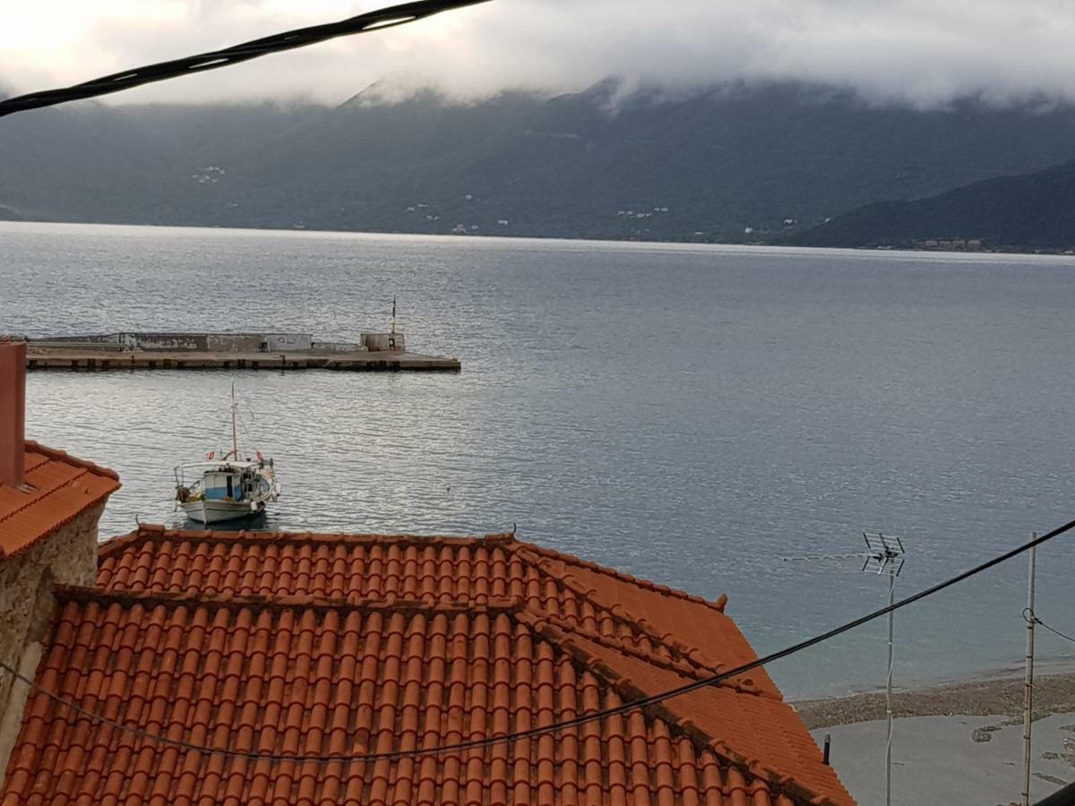 Niki "S Apartment Plaka  ภายนอก รูปภาพ